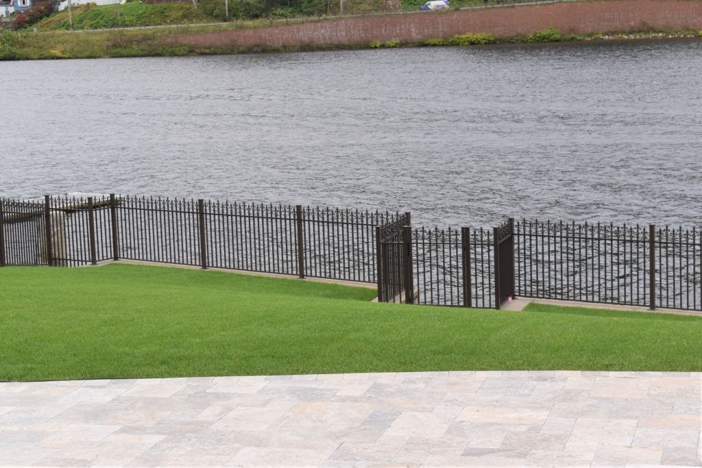 Lake-Front-Fence